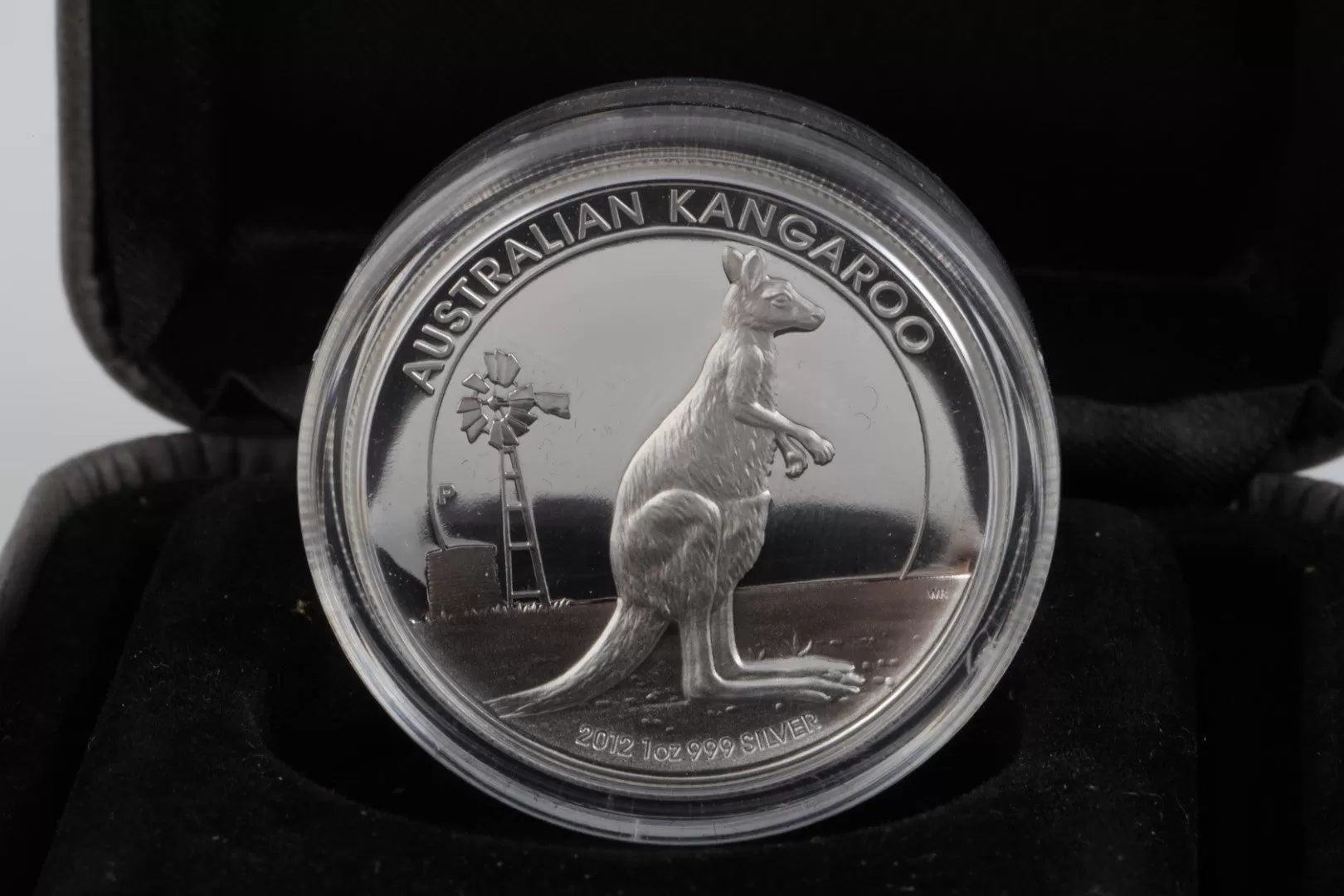 2012 Australian Kangaroo 999 Silver Coin (31.10g.)