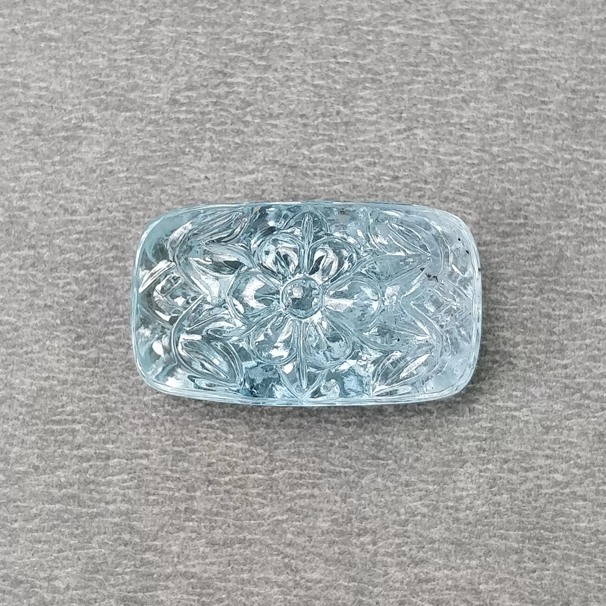 BLUE AQUAMARINE Gemstone Carving  : 30.90cts Natural Untreated Aqua Both Side Hand Carved Cushion Shape 23*13.5mm