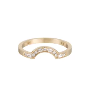 Diamond Staccato Arch Band