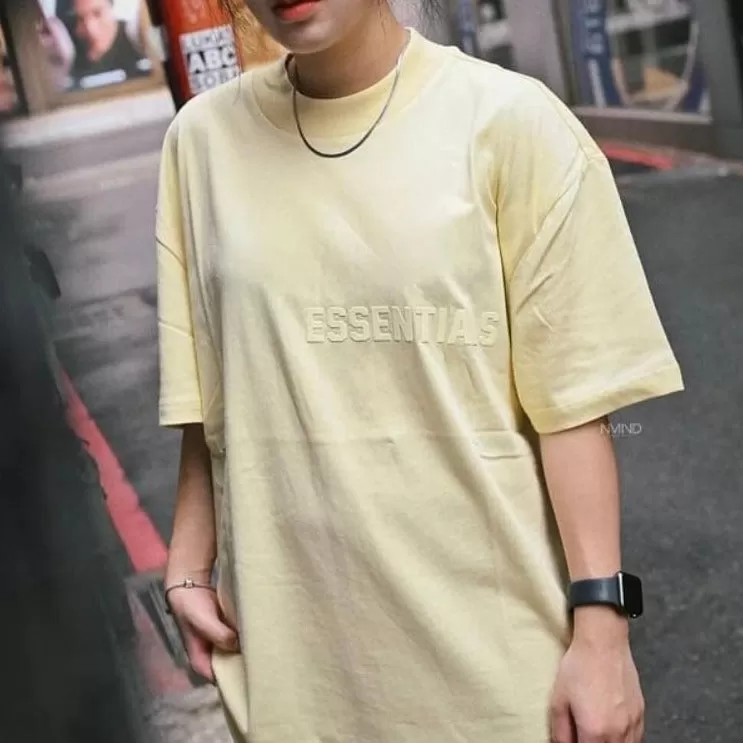 FEAR OF GOD Essentials Felt Logo Tee Canary