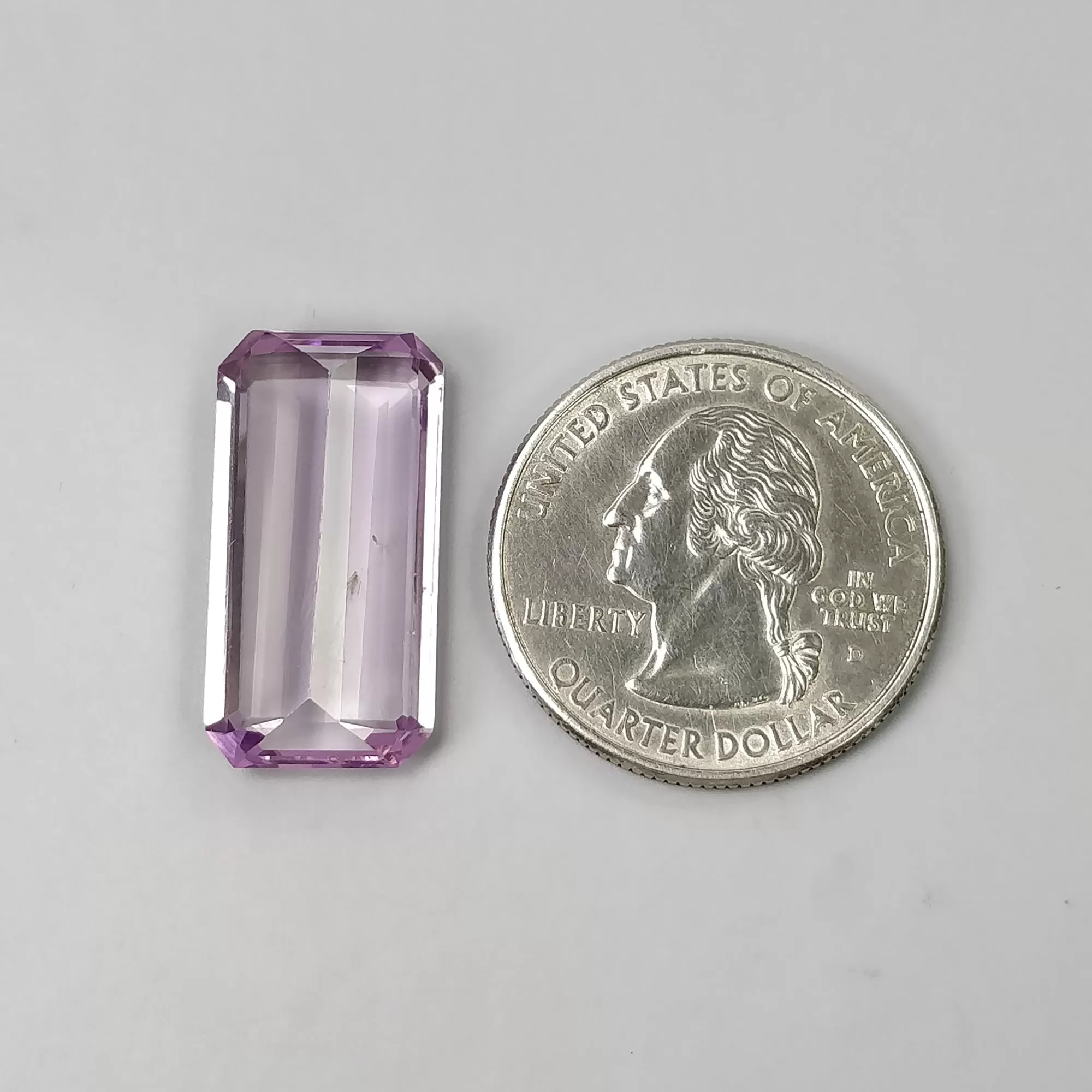 KUNZITE Gemstone Normal Cut : 16.20cts Natural Untreated Unheated Purple Kunzite Cushion Shape 23.5*12mm