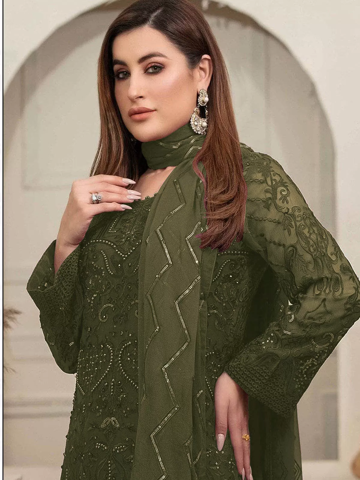 Odette Women Green Embroidered Georgette Semi Stitched Salwar Suit