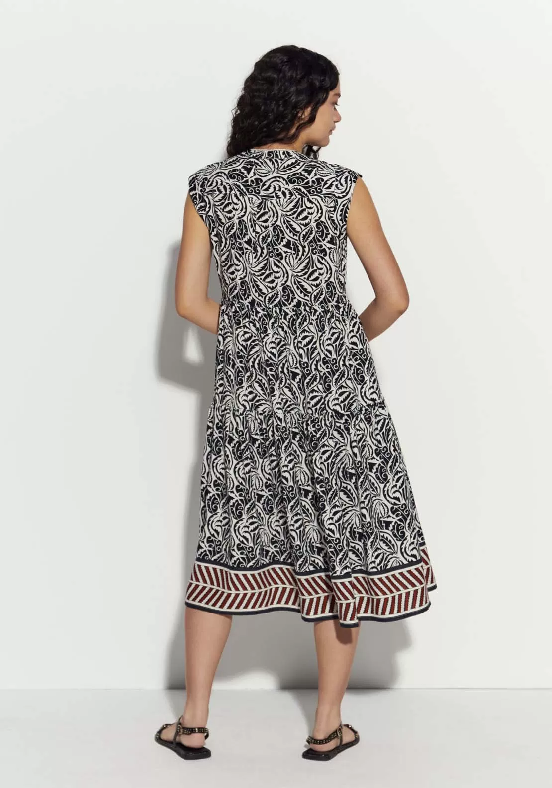 Sleeveless Printed Dress