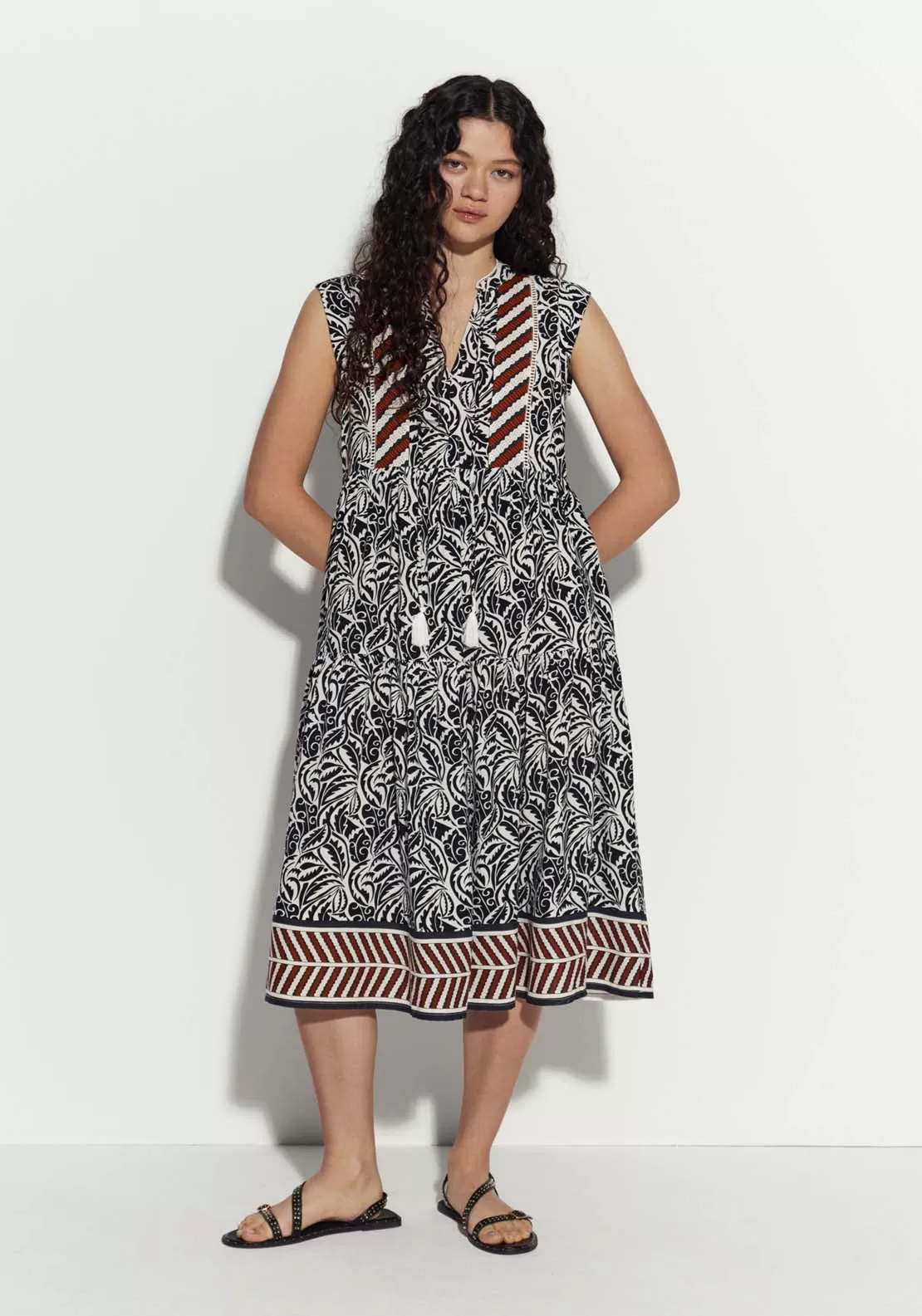 Sleeveless Printed Dress